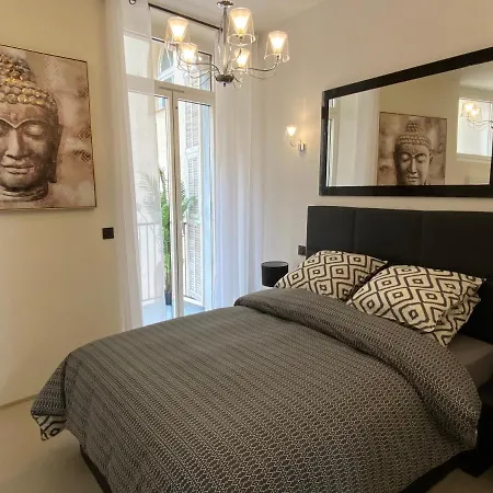 Zen And Charming - Center -5 Min Walk To Sea- 2br Apartment Nice