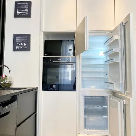 Zen And Charming - Center -5 Min Walk To Sea- 2br *