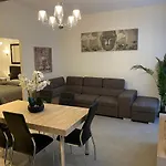 Appartement Zen And Charming - Center -5 Min Walk To Sea- 2br *